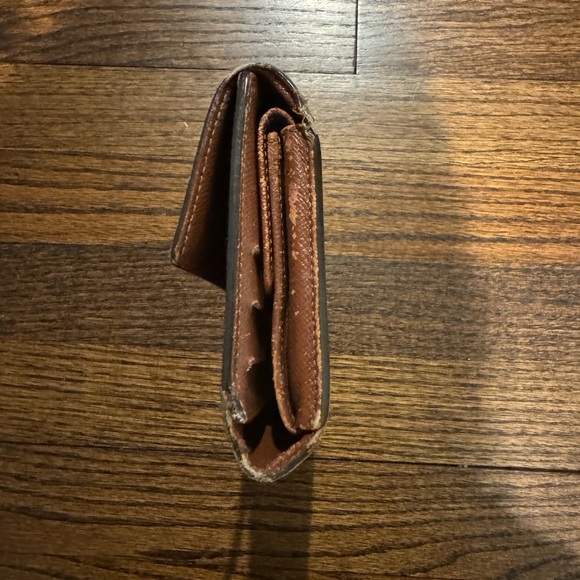 Authentic Louis Vuitton Portefeullie Wallet - Picture 11 of 12